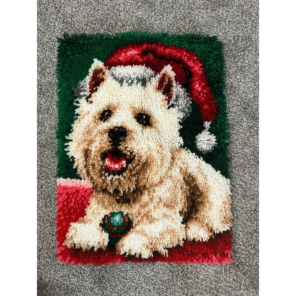 FINISHED 1998 Latch Hook Christmas Puppy 20